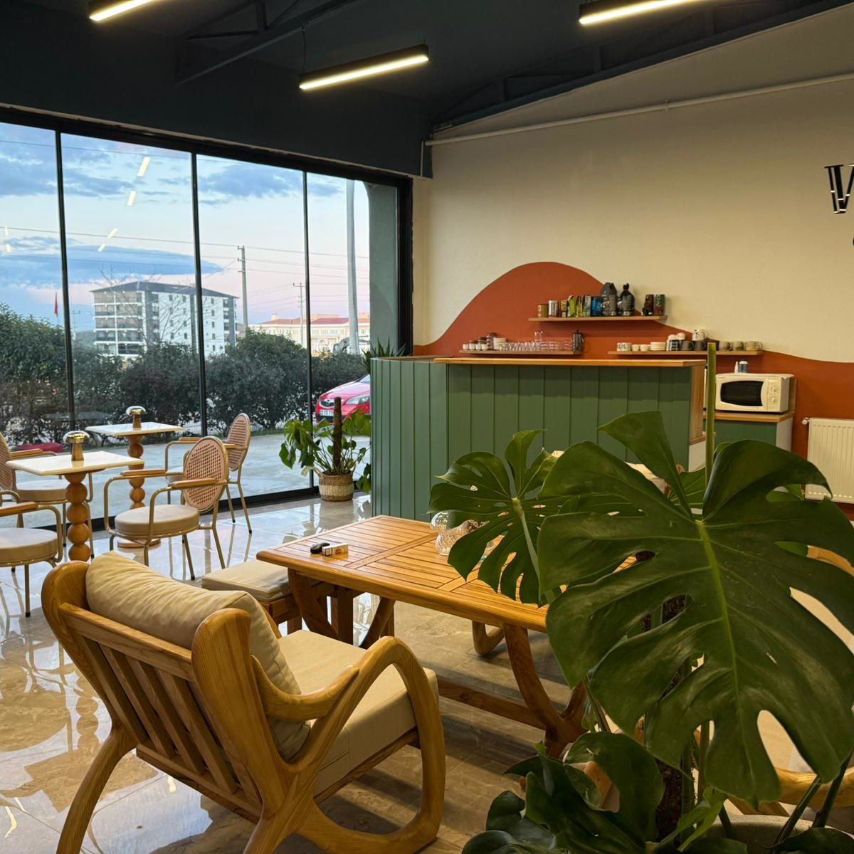 Vayu Cafe alanı